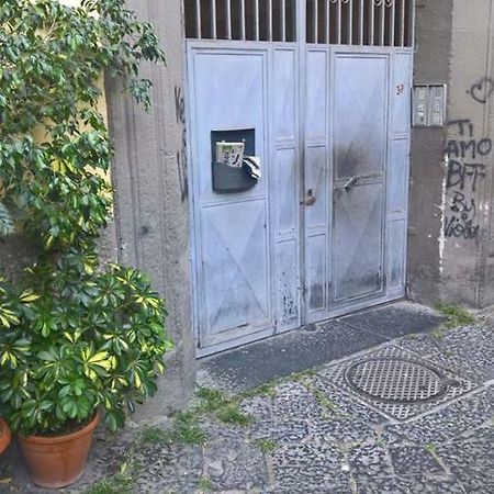 Apartment Fabrizio Napoli Exterior foto